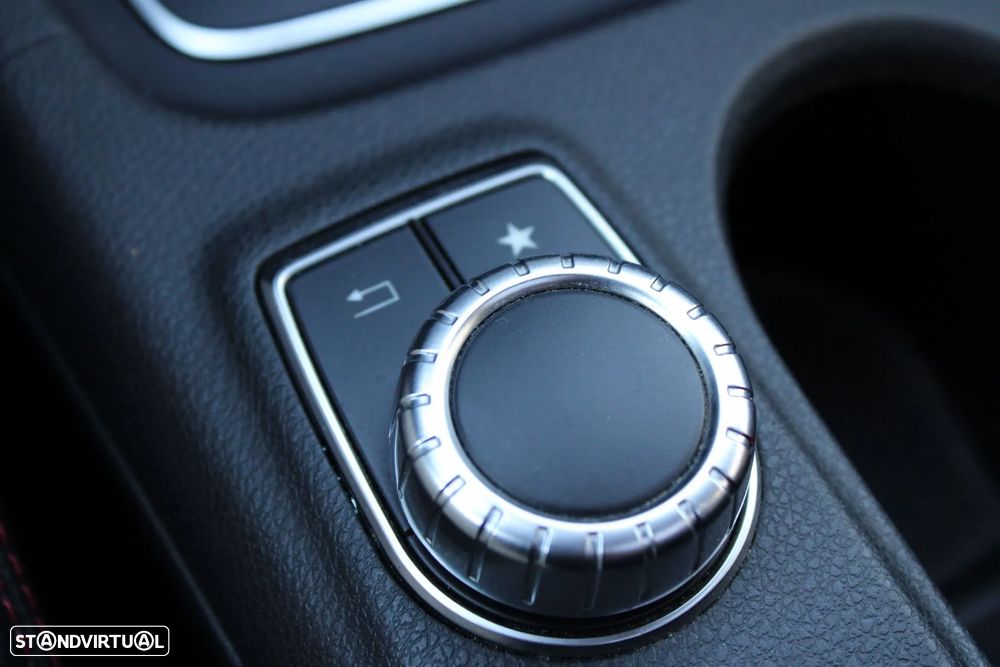 Mercedes-Benz CLA 200 d Shooting Brake 8G-DCT AMG Line - 18