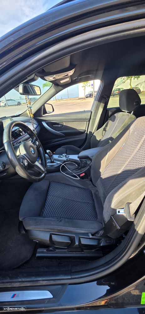 BMW 325 d Aut. M Sport - 13