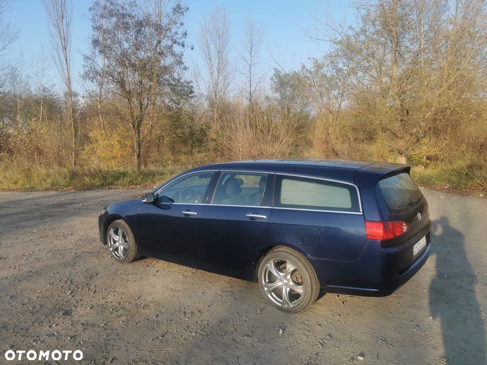 Honda Accord 2.0 Comfort - 10