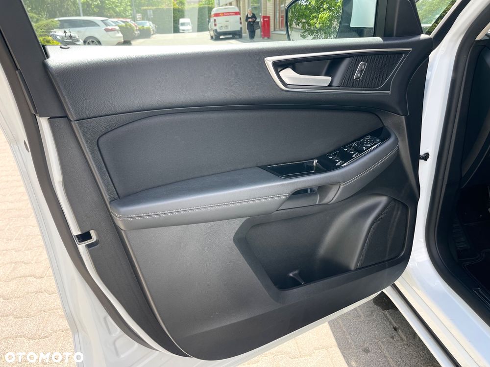 Ford S-Max - 18