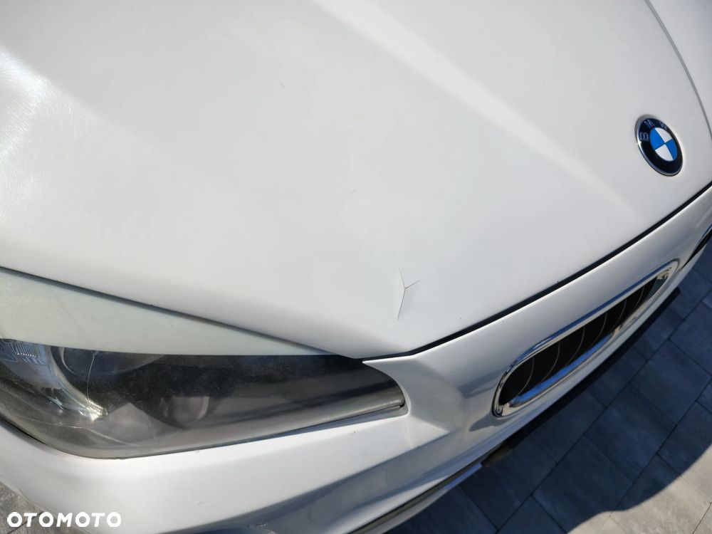 BMW X1 sDrive18i - 11