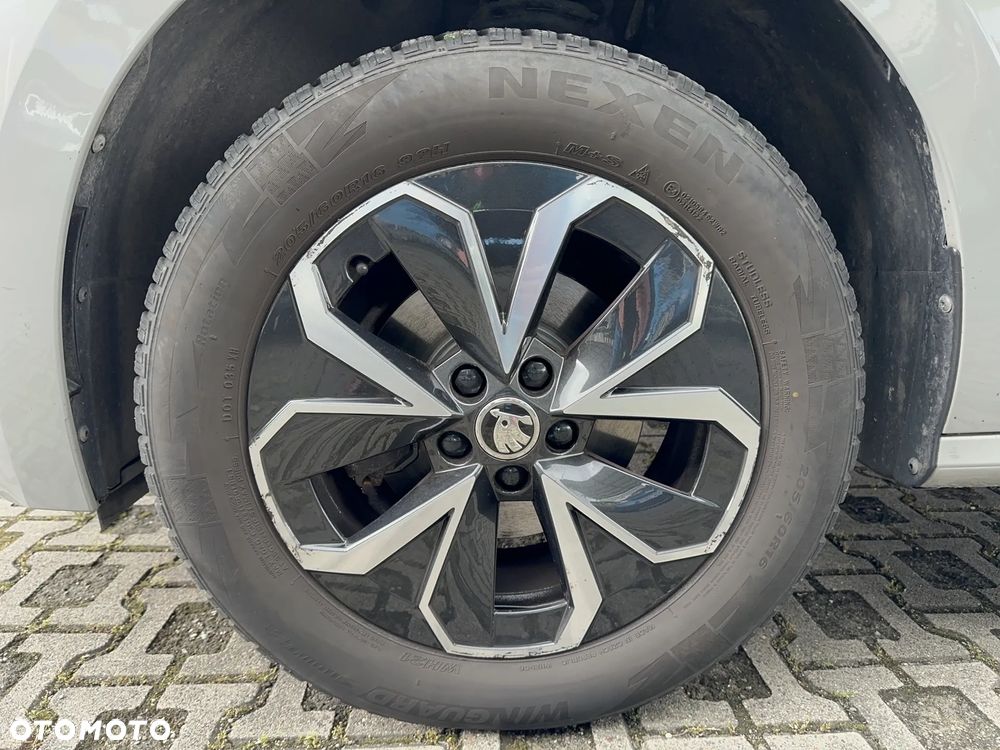Skoda Kamiq 1.0 TSI Ambition - 10