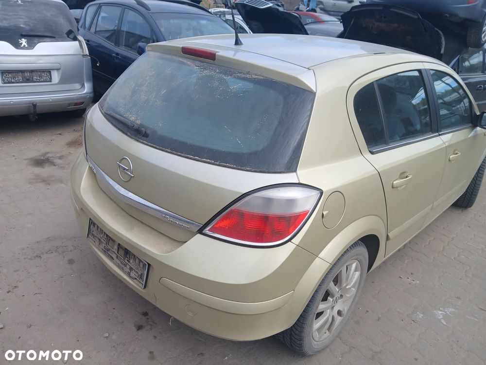 opel astra h III z40r maska zderzak lampa grill błotnik drzwi zbiornik paliwa szyba lusterko klamka - 2