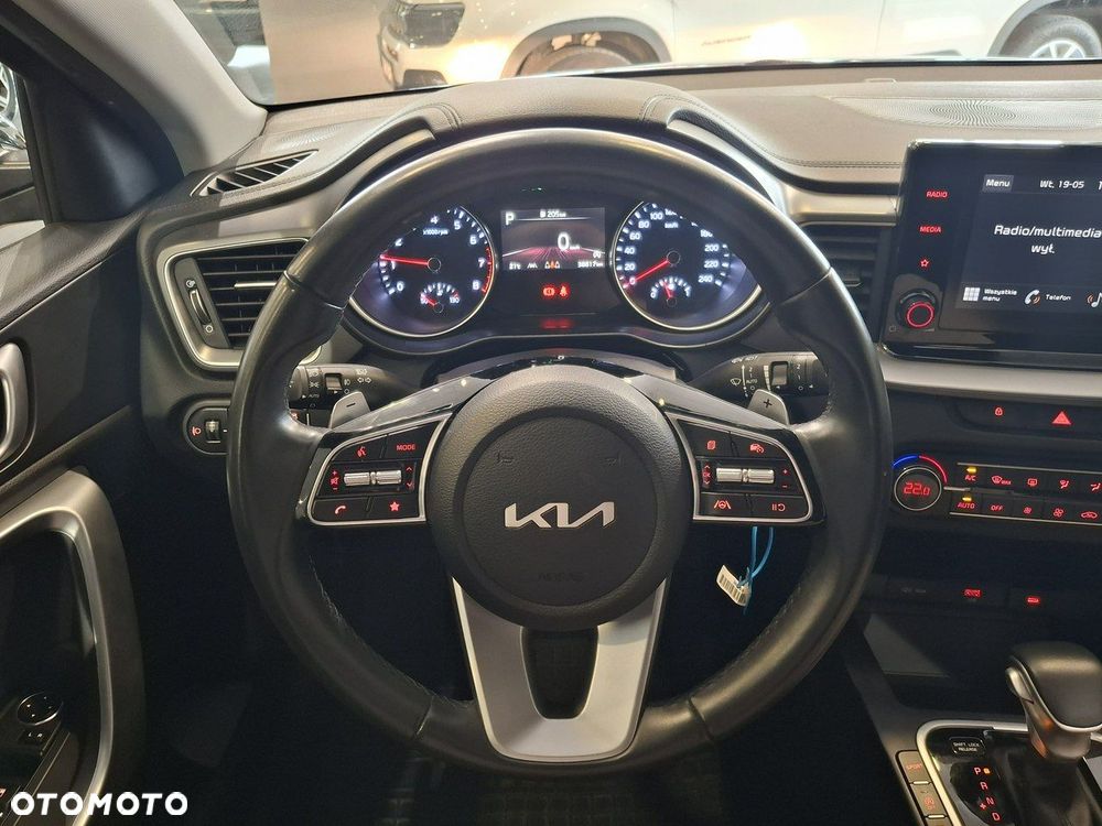 Kia Ceed 1.5 T-GDI M DCT - 14