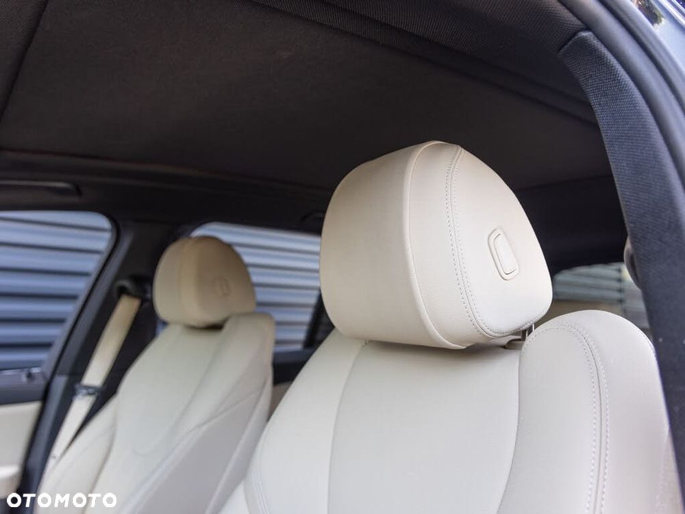 BMW X5 xDrive40i - 11