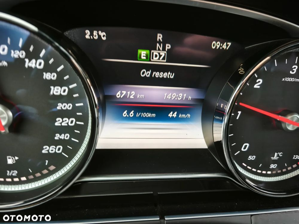 Mercedes-Benz Klasa E 220 d 4Matic 9G-TRONIC - 20