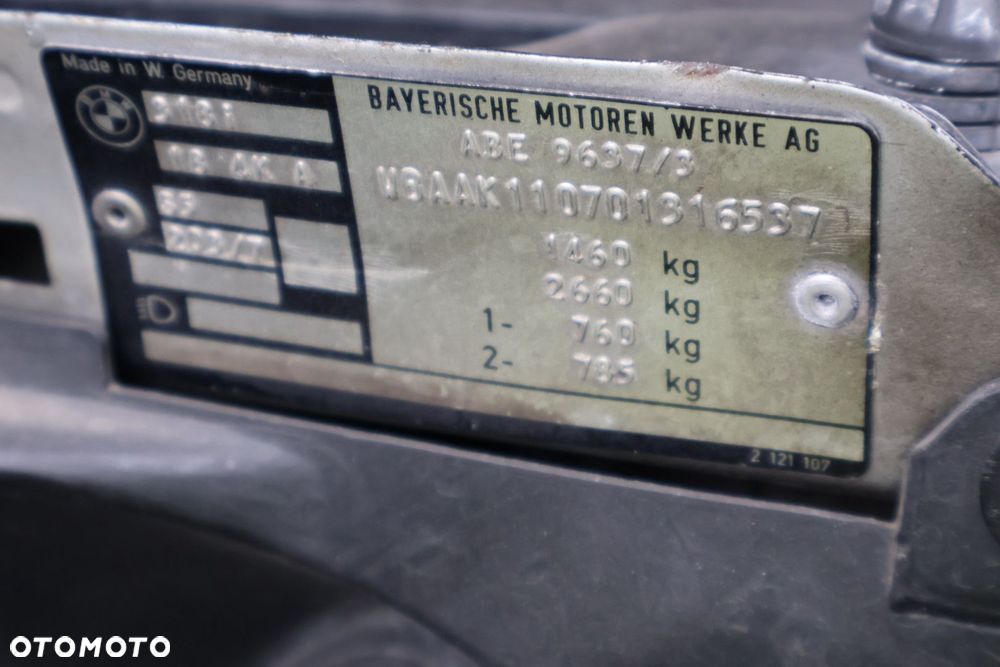 BMW Seria 3 325i - 11