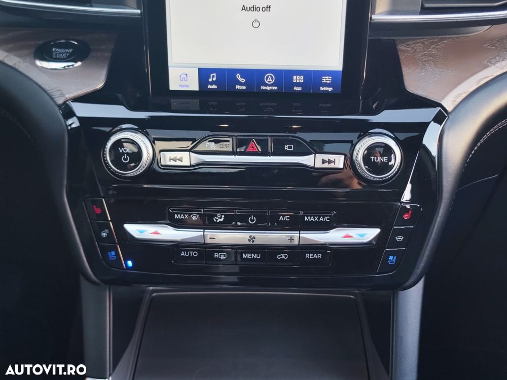 Ford Explorer 3.0 PHEV Platinum - 27