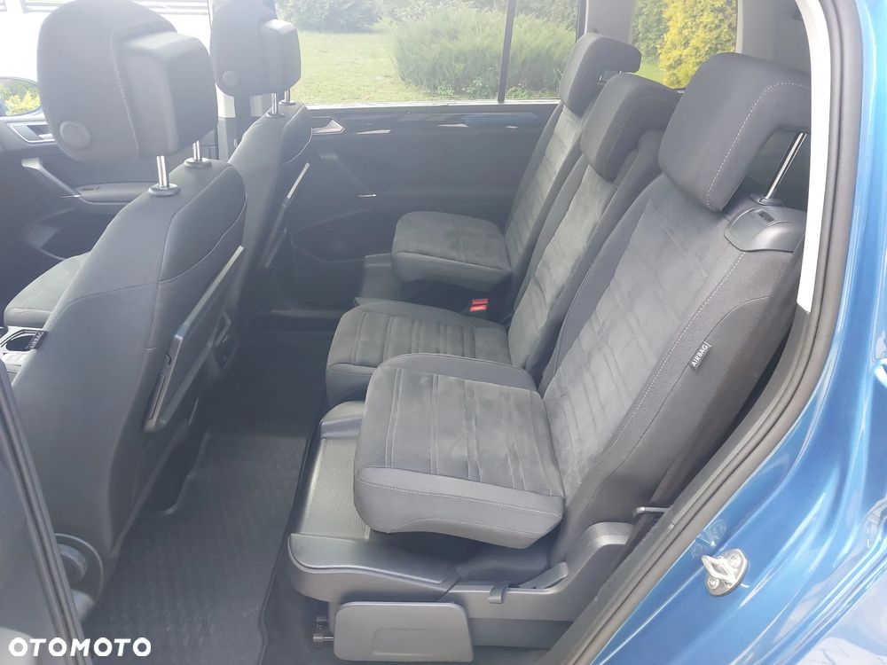 Volkswagen Touran ver-1-4-tsi-bmt-highline-dsg - 17