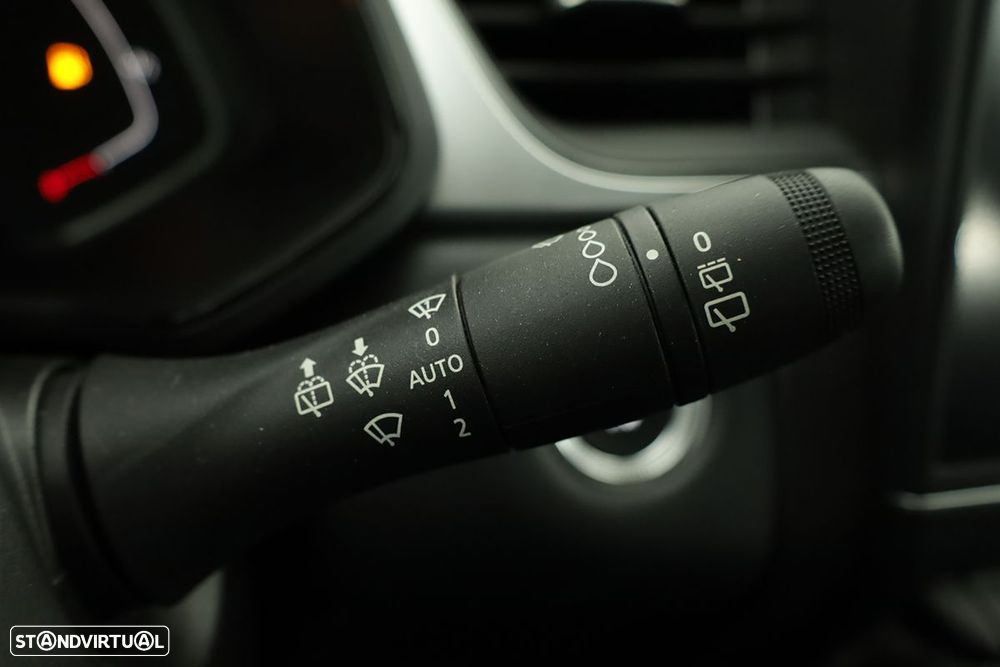 Renault Captur 1.0 TCe Techno Bi-Fuel - 19