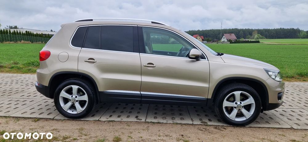 Volkswagen Tiguan 2.0 TDI DPF 4Motion BlueMotion Technology Exclusive - 10