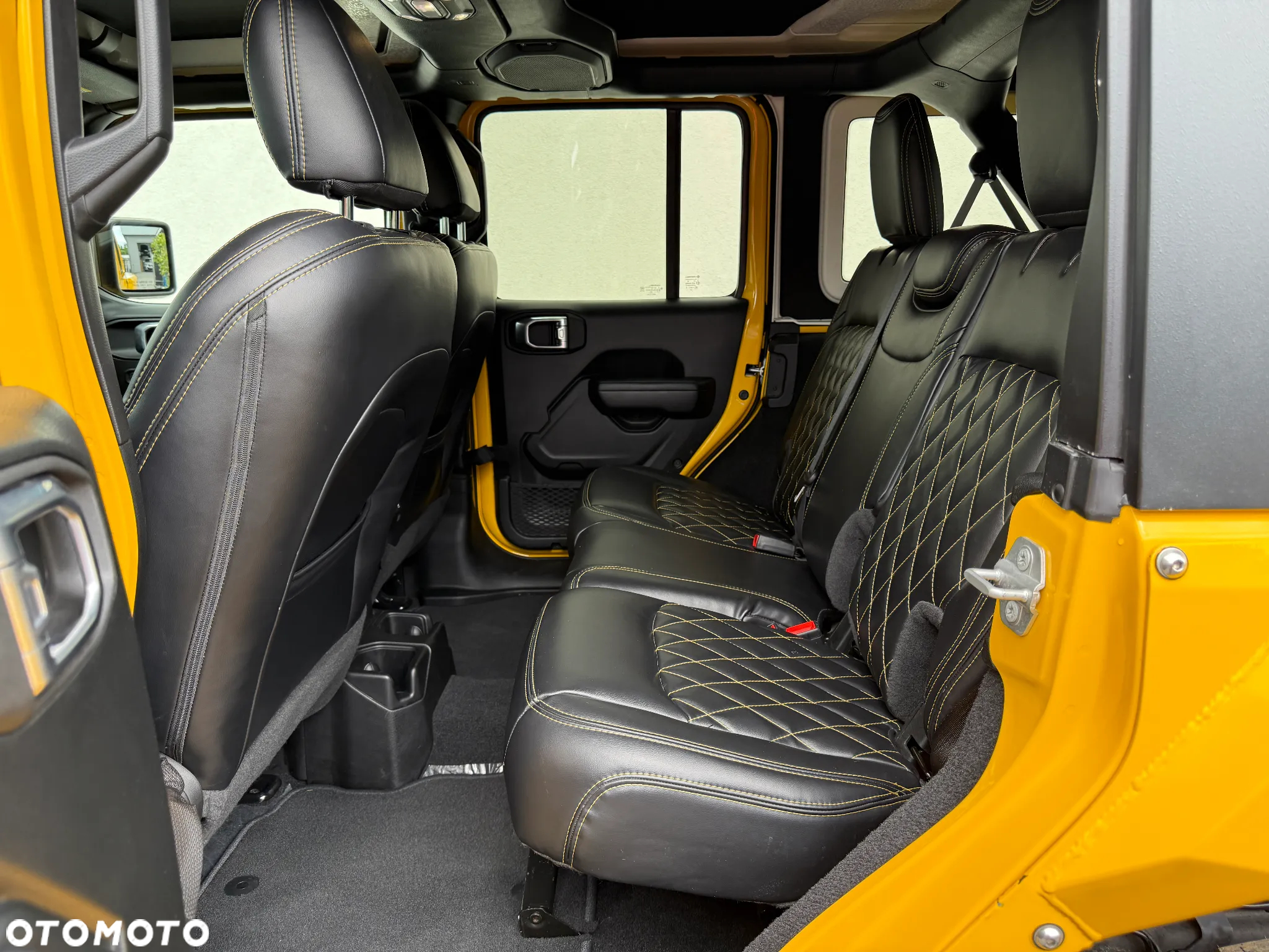 Jeep Wrangler - 20