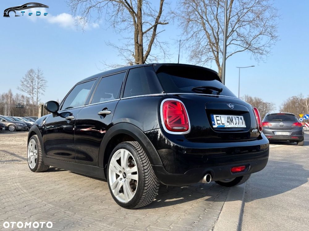 MINI Cooper Seven Chili - 15