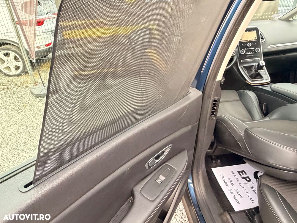 Renault Grand Scenic - 20