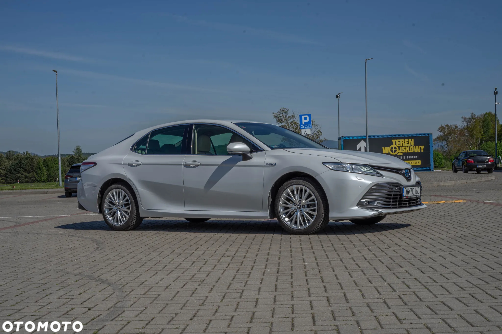 Toyota Camry 2.5 Hybrid Executive CVT - 8