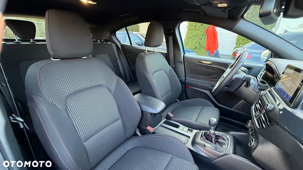 Ford Focus 1.0 EcoBoost ST-Line - 10