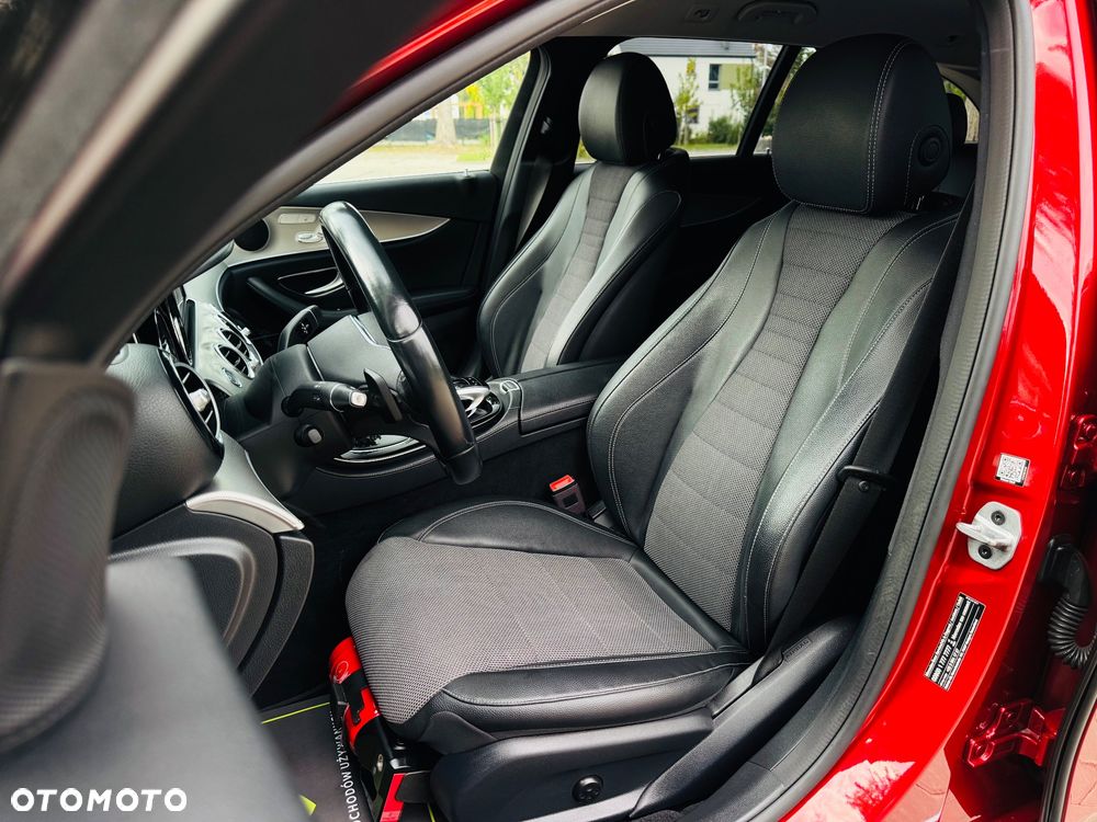 Mercedes-Benz Klasa E 220 d 9G-TRONIC Exclusive - 28