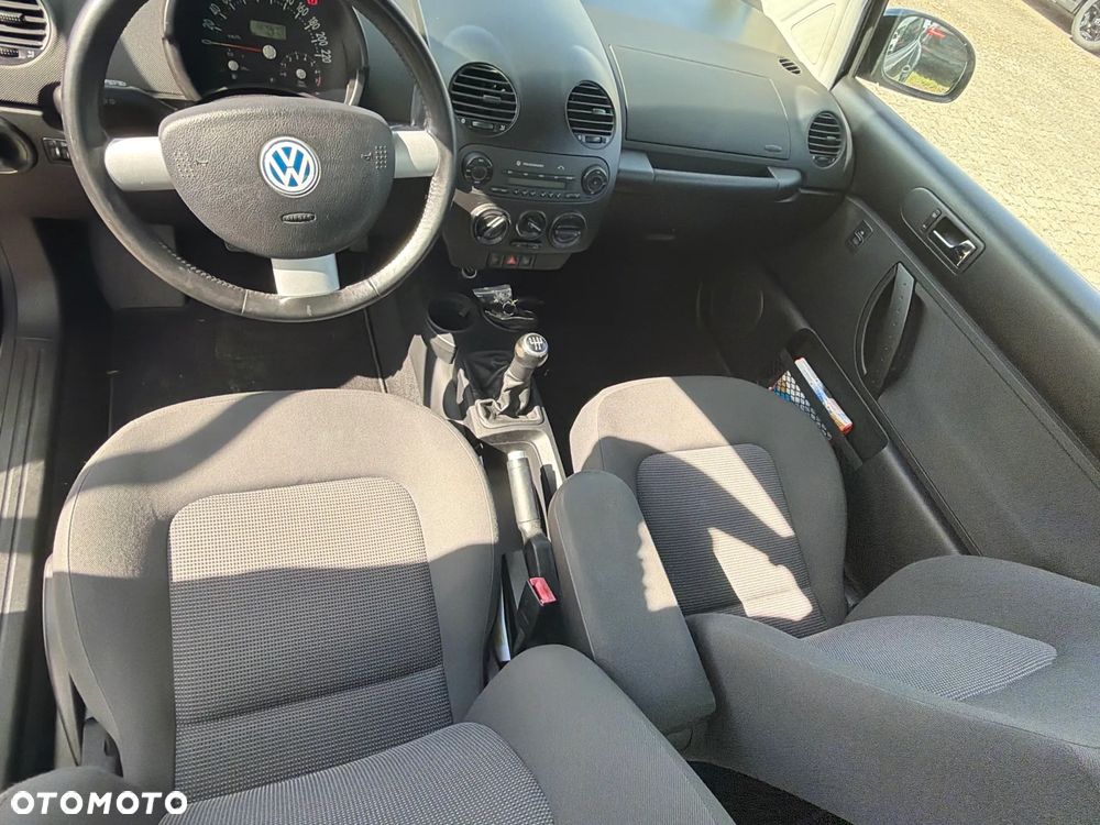 Volkswagen New Beetle 1.6 Coastal - 7