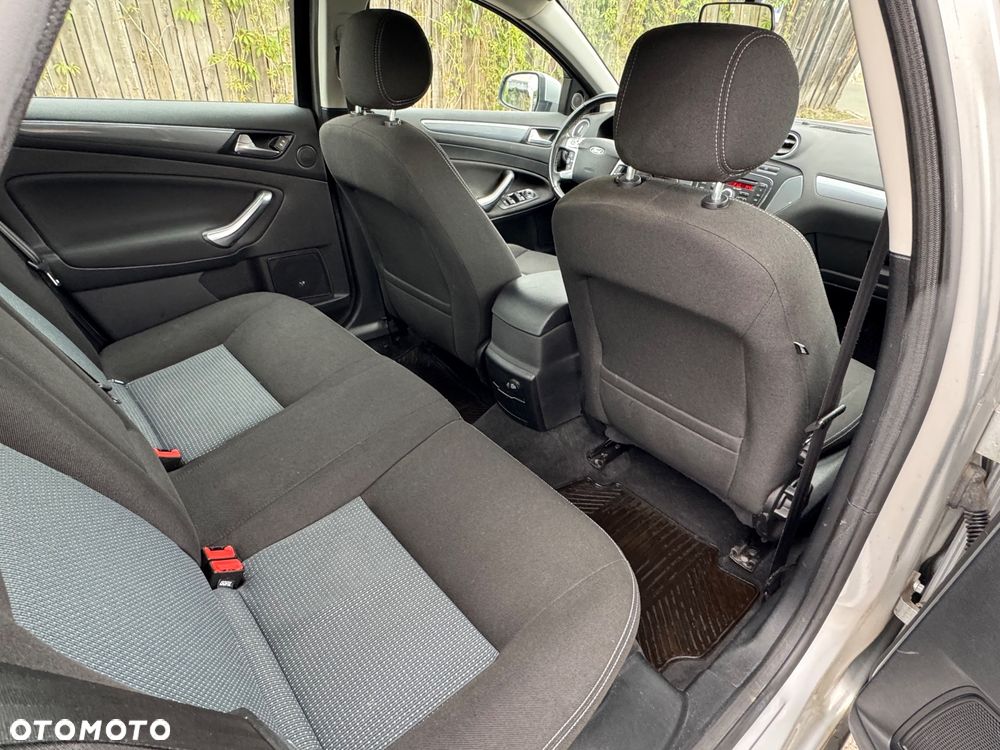 Ford Mondeo 1.6 TDCi Start-Stopp Titanium - 17