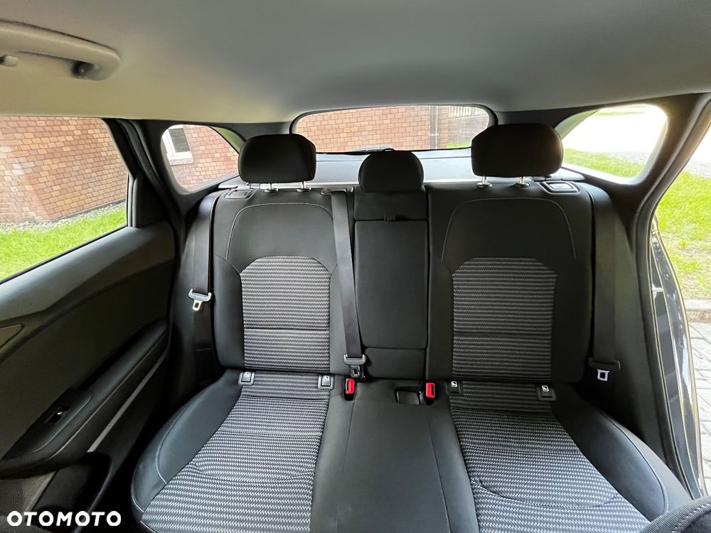 Kia Ceed 1.5 T-GDI M - 8