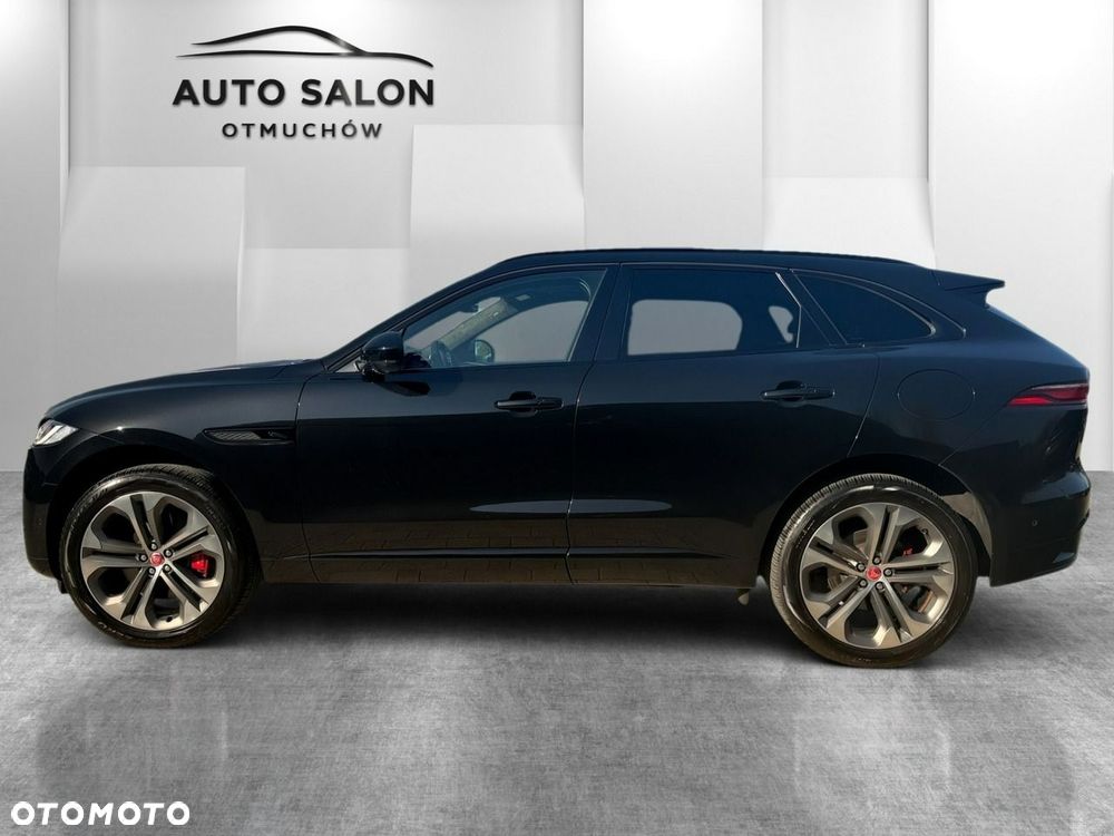 Jaguar F-Pace - 8