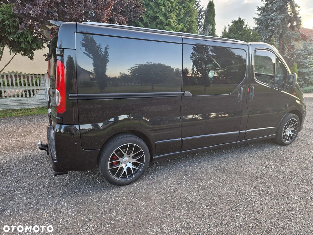 Opel Vivaro - 2