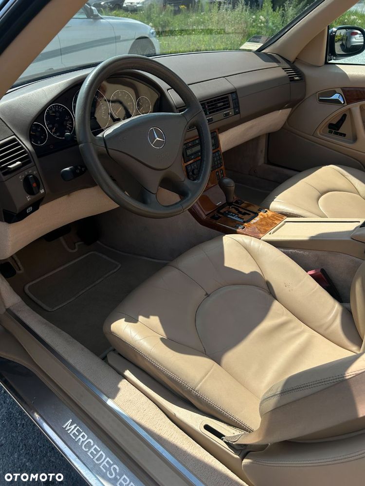 Mercedes-Benz SL 500 7G-TRONIC - 13