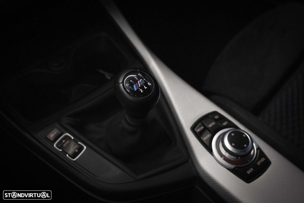 BMW 218 i Coupe Pack M - 20