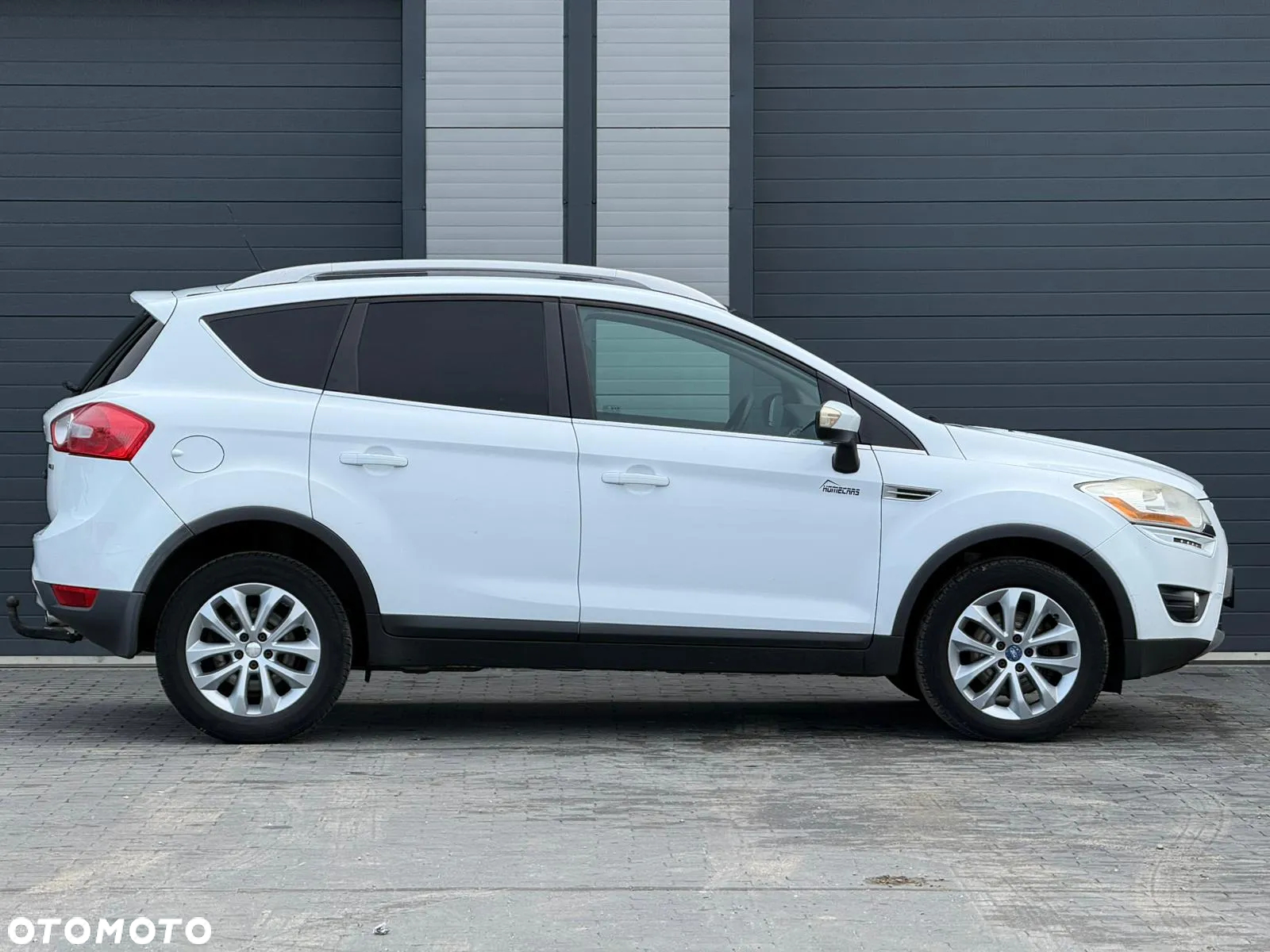Ford Kuga 2.0 TDCi 4WD Titanium - 2