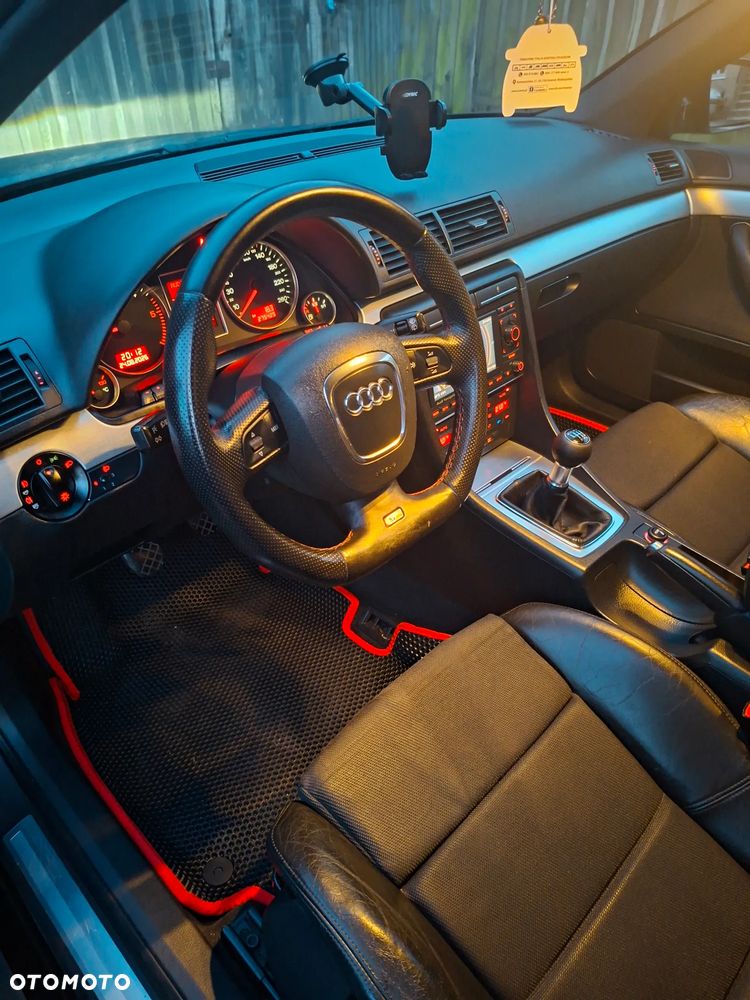 Audi A4 Avant 2.0 TDI DPF - 14