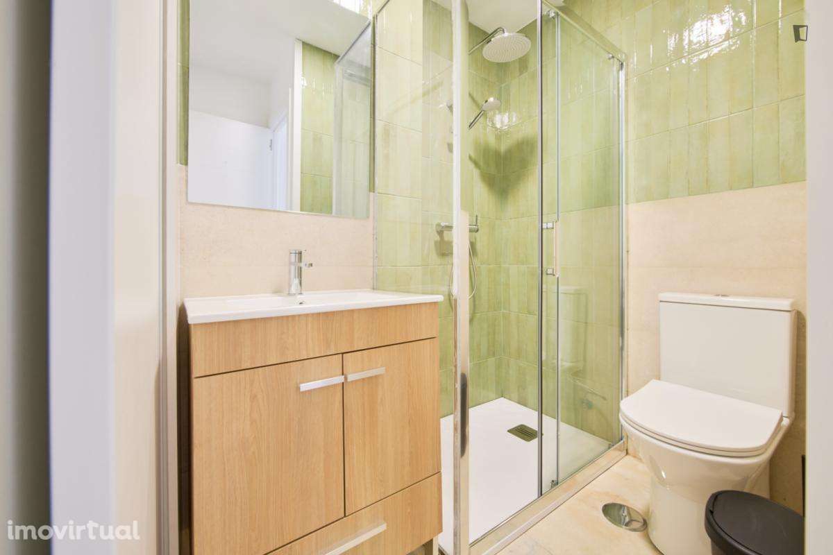 Quarto - localizado em Arroios Lisbon - Grande imagem: 5/35