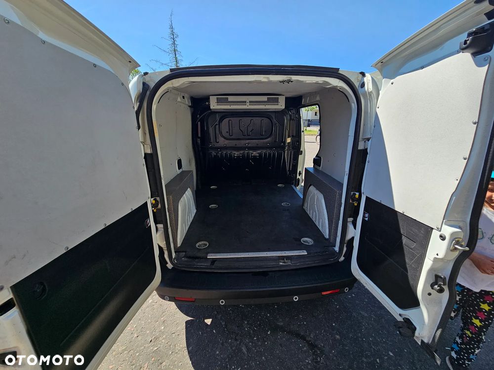 Fiat DOBLO - 12