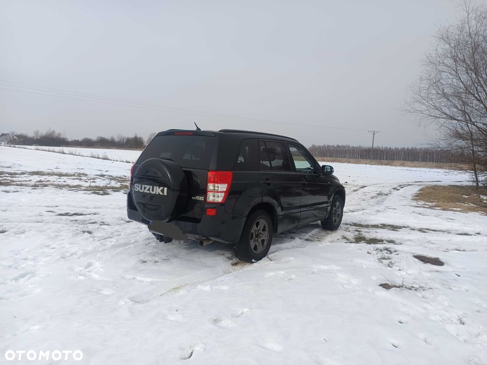Suzuki Vitara - 4