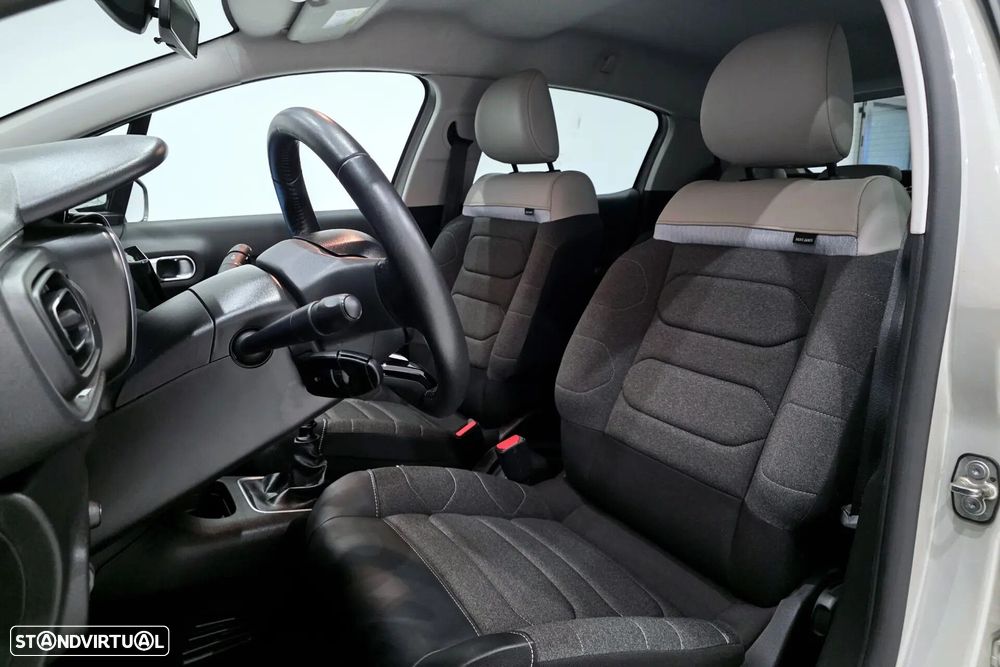 Citroën C3 Pure Tech S&S Saint James - 8