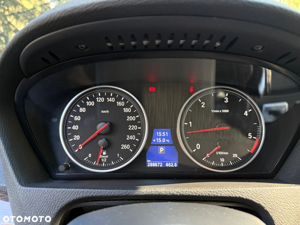BMW X5 xDrive30d - 29