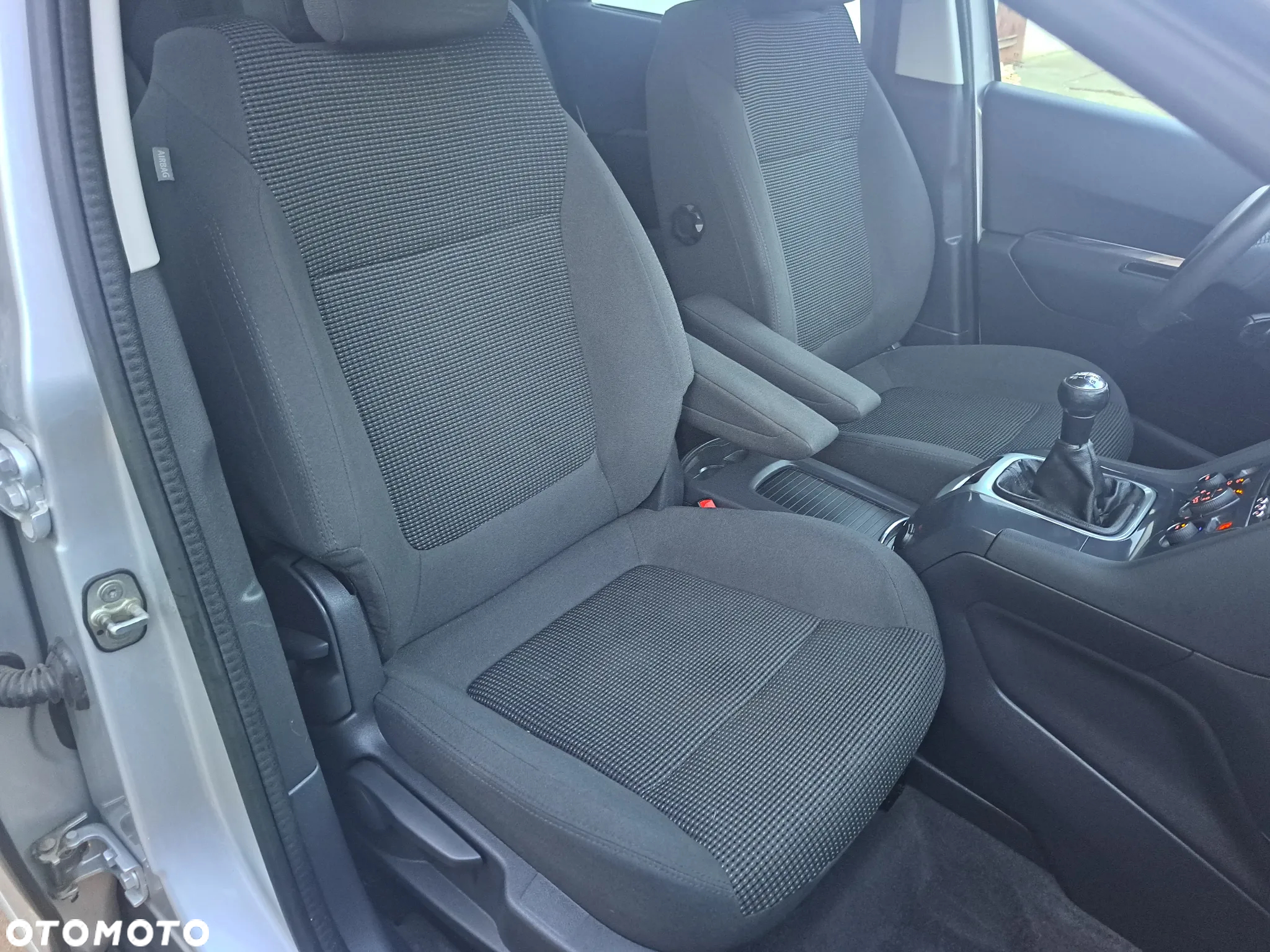 Peugeot 5008 120 VTi Active - 8