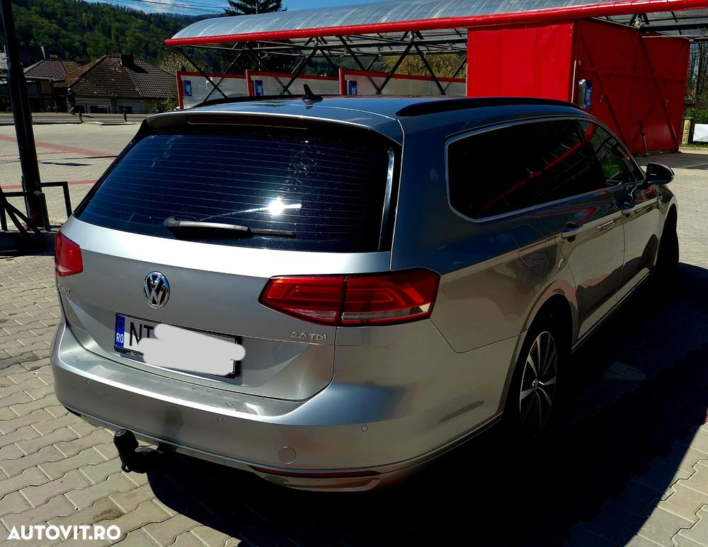 Volkswagen Passat 2.0 TDI DSG (BlueMotion Technology) Comfortline - 4