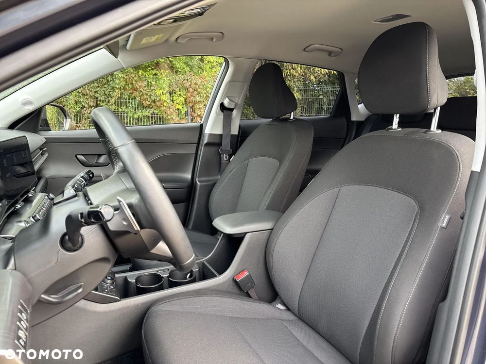 Hyundai Kona 1.6 GDI Hybrid Smart DCT - 11