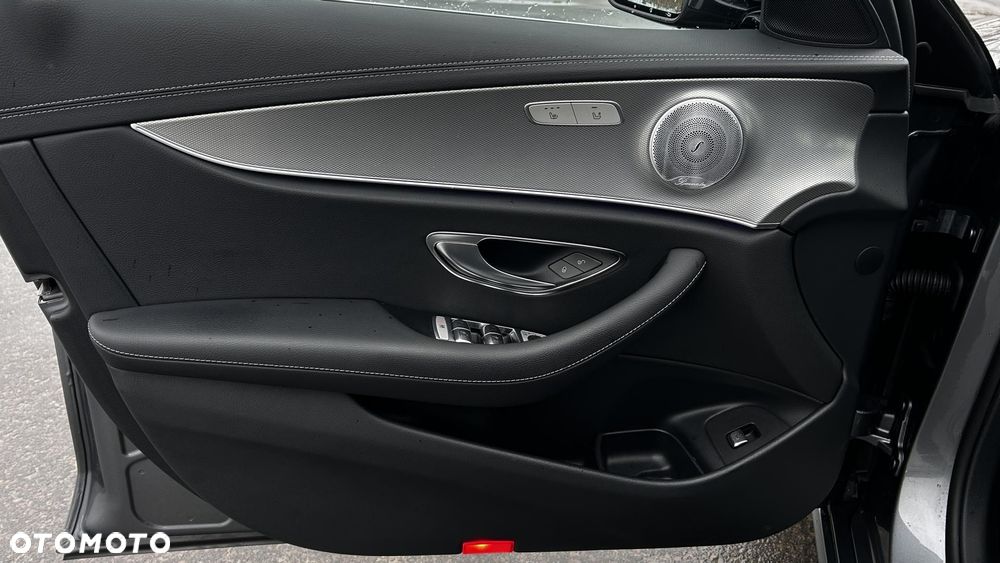 Mercedes-Benz Klasa E - 10