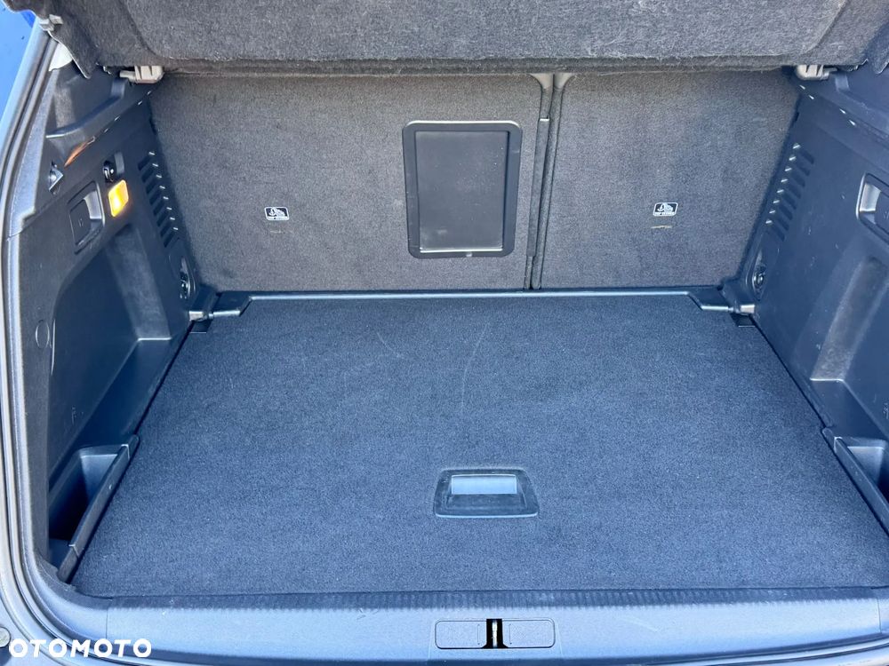 Peugeot 3008 BlueHDi 130 Stop & Start EAT8 Allure - 22