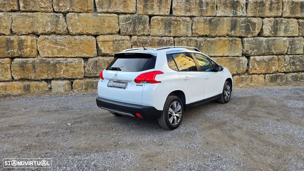 Peugeot 2008 1.6 BlueHDi Style - 2
