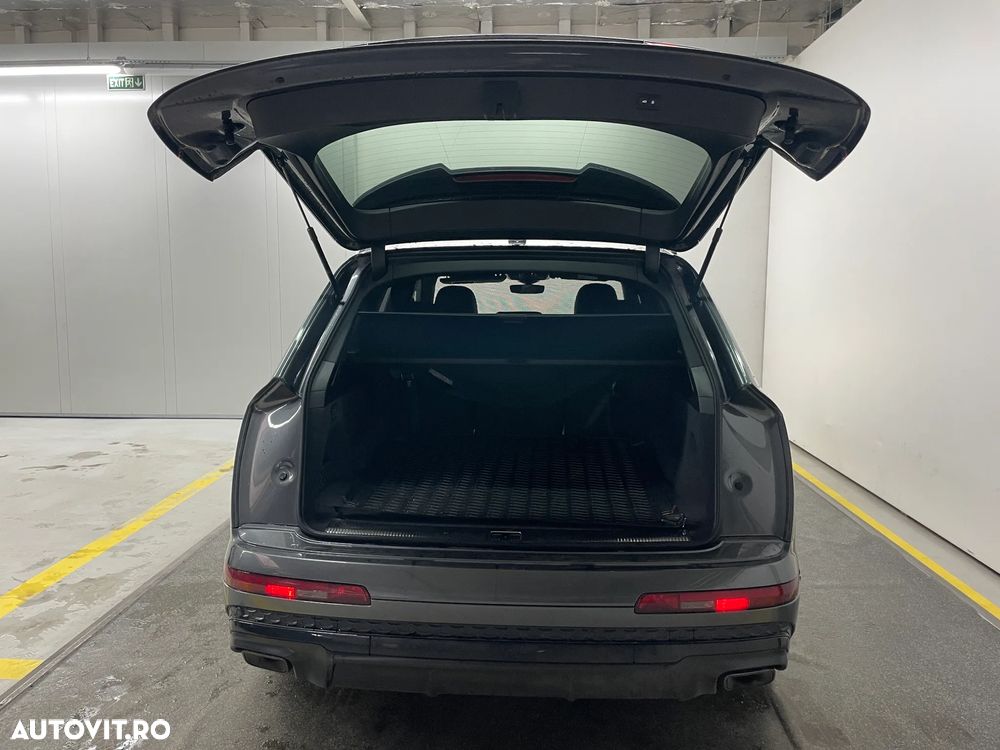 Audi Q7 3.0 55 TFSI quattro Tiptronic S Line - 10