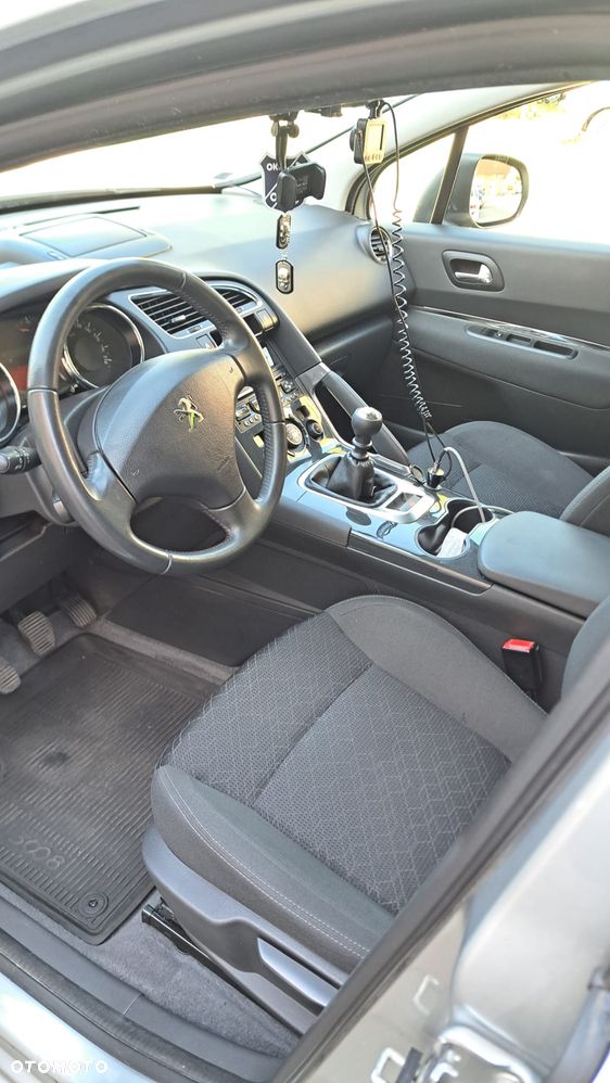 Peugeot 3008 1.6 HDi Style - 5
