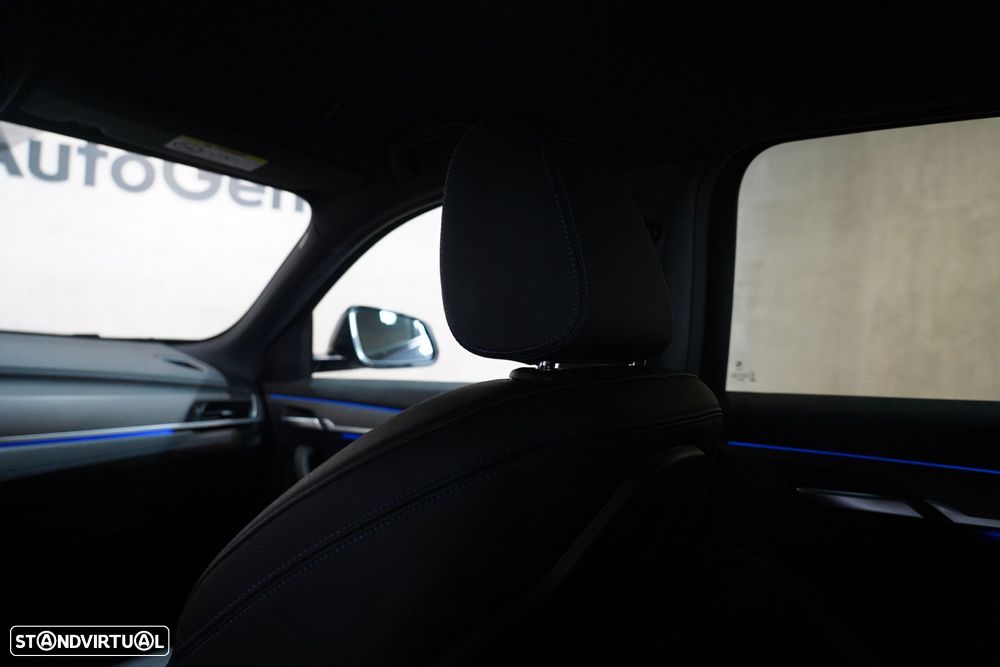 BMW X2 16 d sDrive Auto Pack M - 28