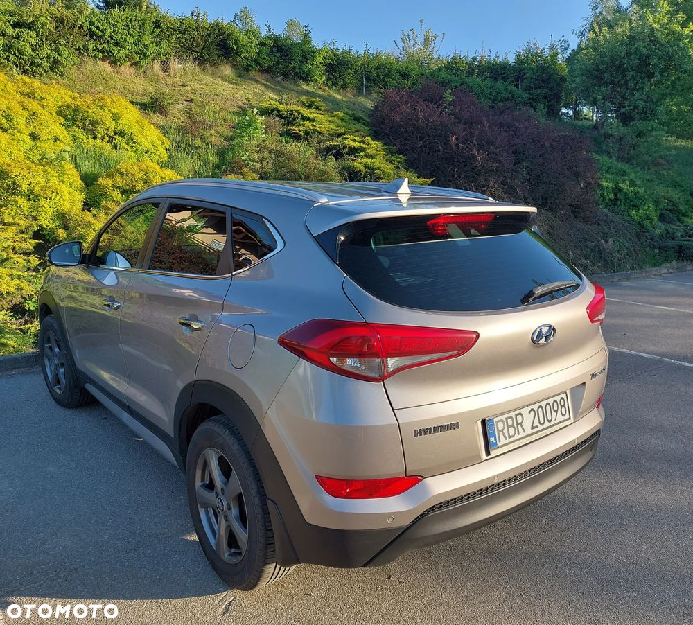 Hyundai Tucson 1.6 GDI BlueDrive Style 2WD - 6