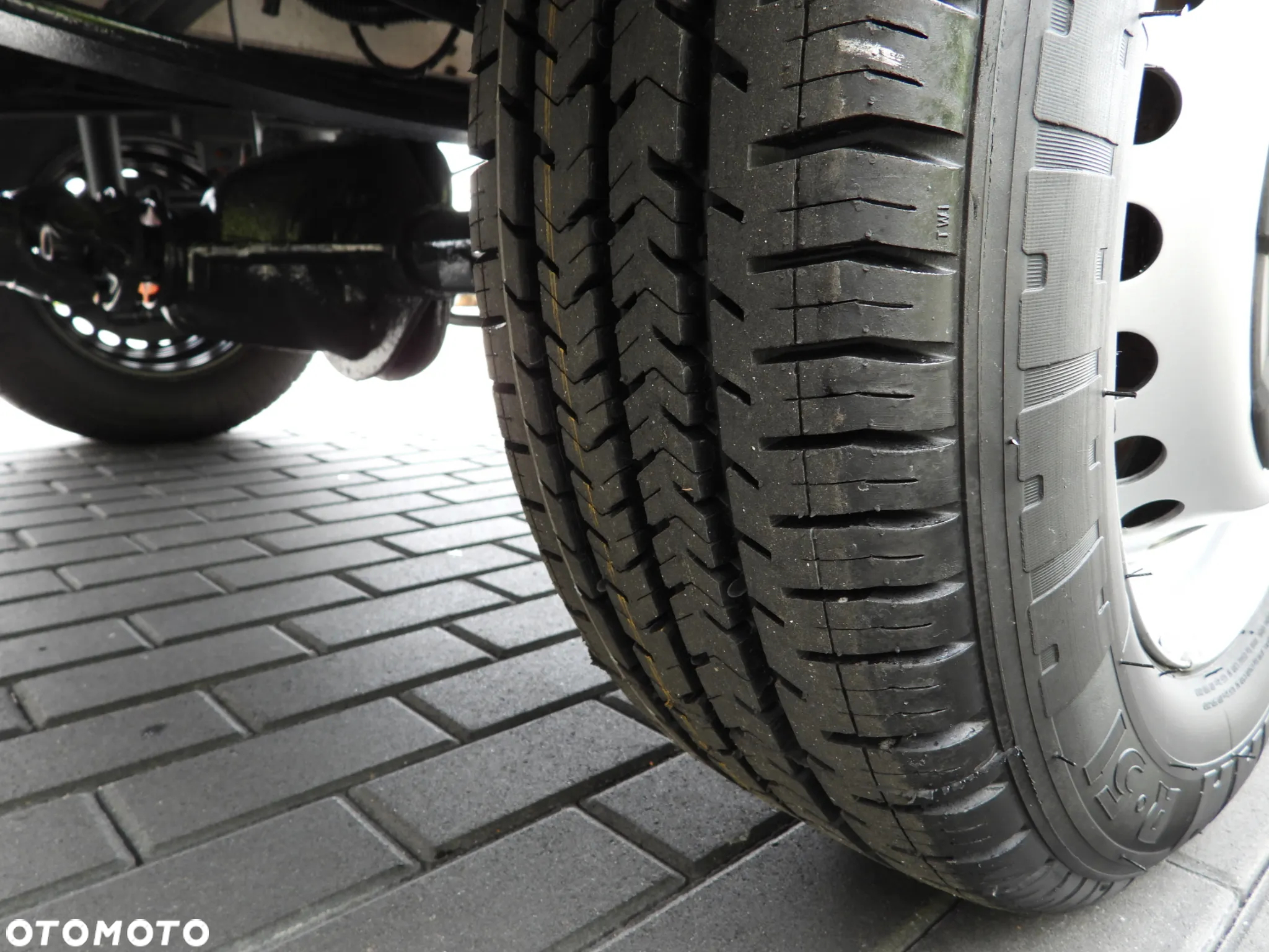 Iveco DAILY  35S18 PLANDEKA 10 PALET WEBASTO TEMPOMAT KLIMATYZACJA 180KM [ 376946 ] - 25
