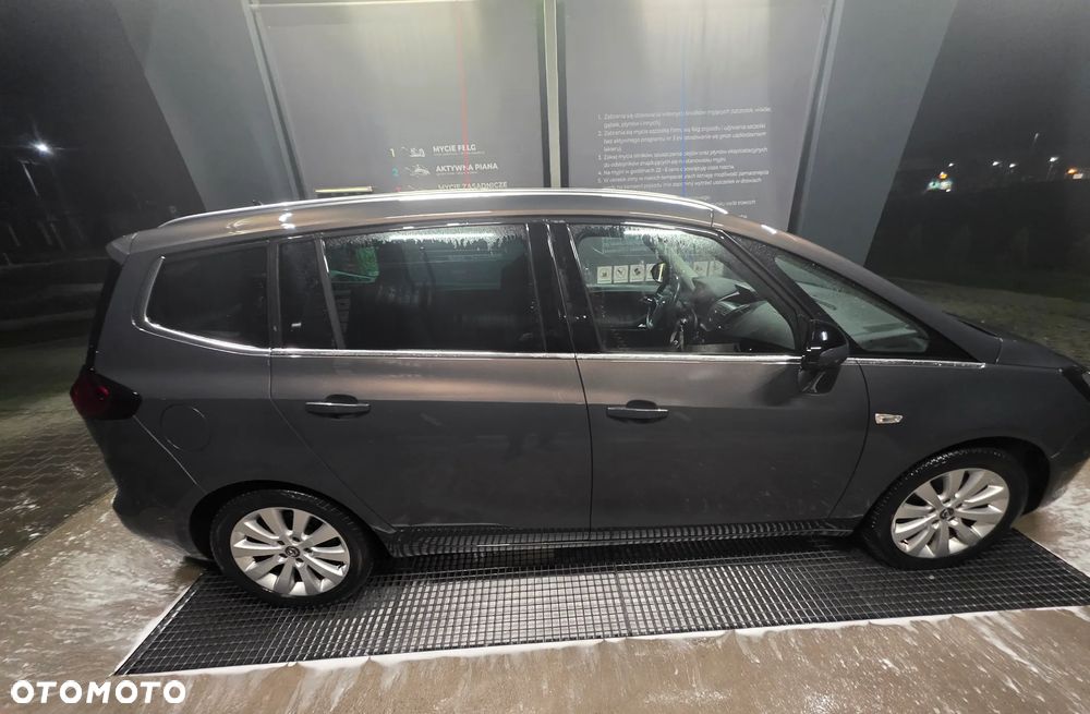 Opel Zafira 1.6 CDTI Cosmo - 3