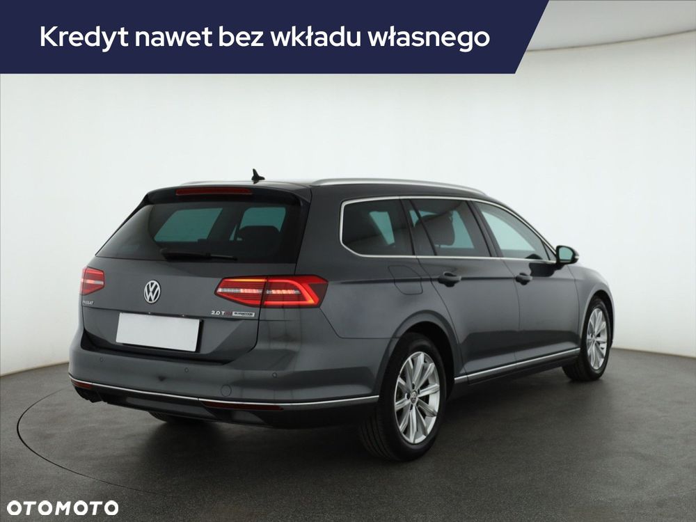 Volkswagen Passat Variant - 7