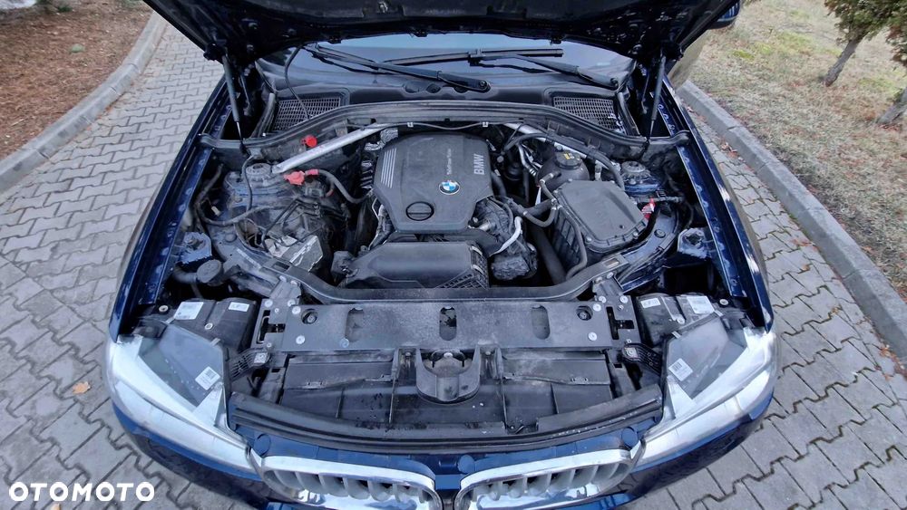 BMW X3 xDrive20d xLine - 12