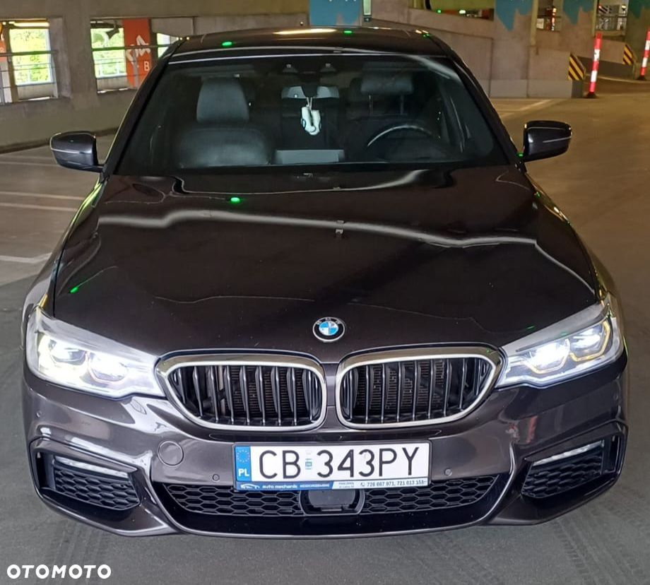 BMW Seria 5 530d xDrive - 1